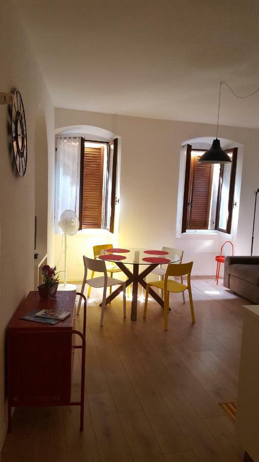 Appartamento Sunrise - Centro Storico N1 加尔达湖滨 外观 照片